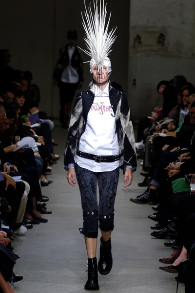 Look 38
